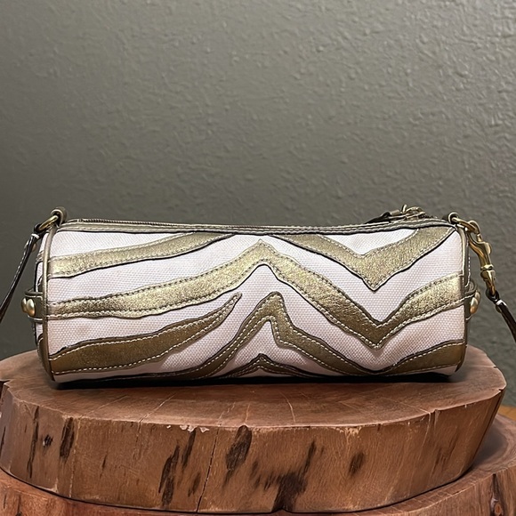 RARE COACH ZEBRA & STUD MINI BARREL CROSSBODY - Picture 2 of 13